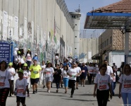 8,000 people for One Voice: Free Movement Marathon runs for Palestine